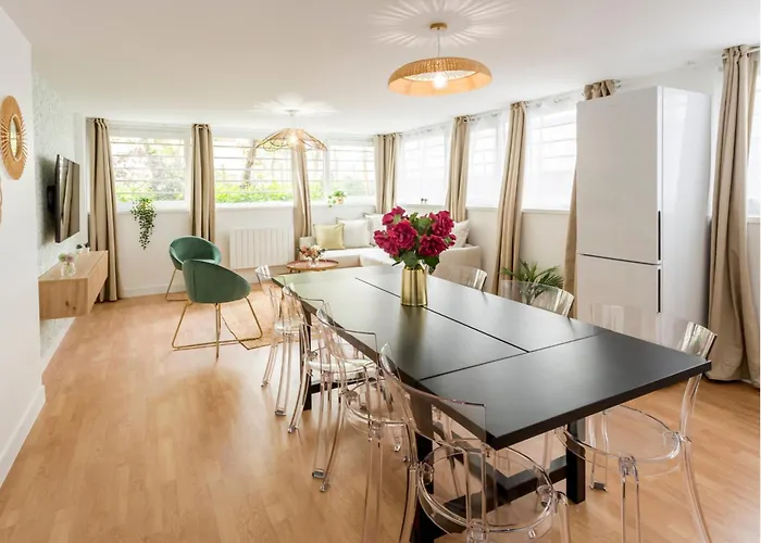 Merveil - Family - Marais - Pelee Appartement *